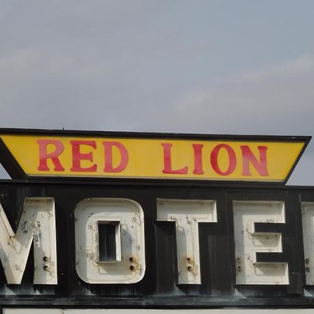 Red Lion Motel Southampton Exterior photo
