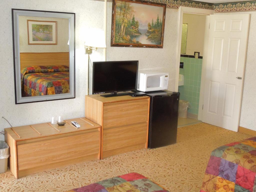 Red Lion Motel Southampton Room photo