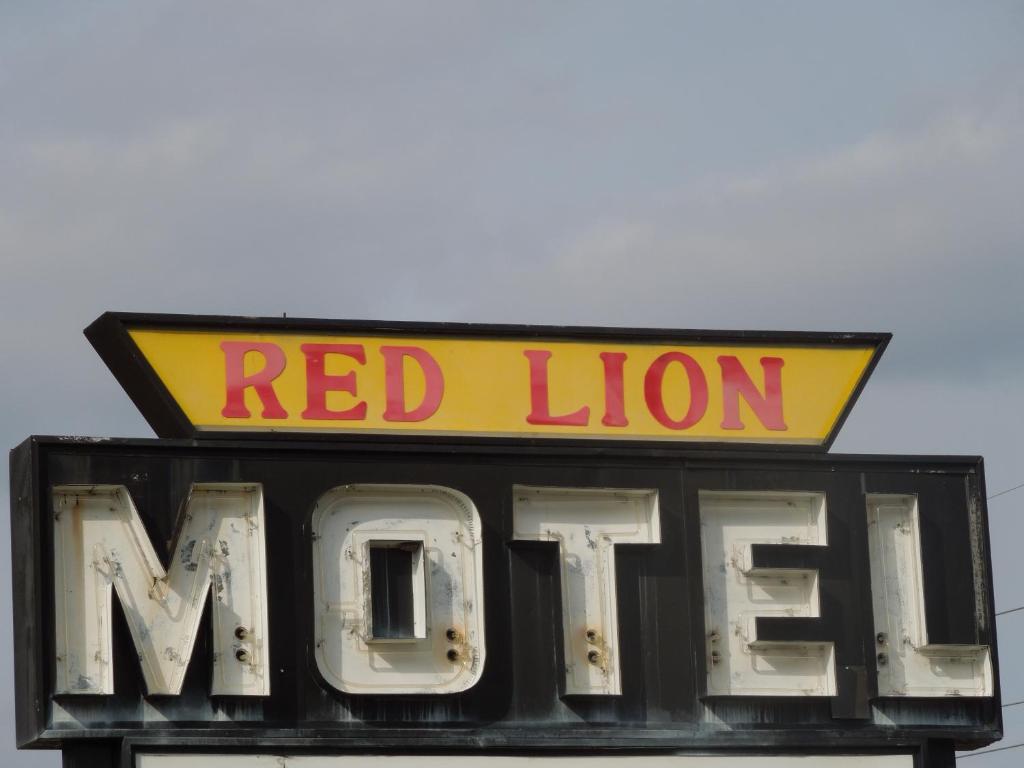 Red Lion Motel Southampton Exterior photo